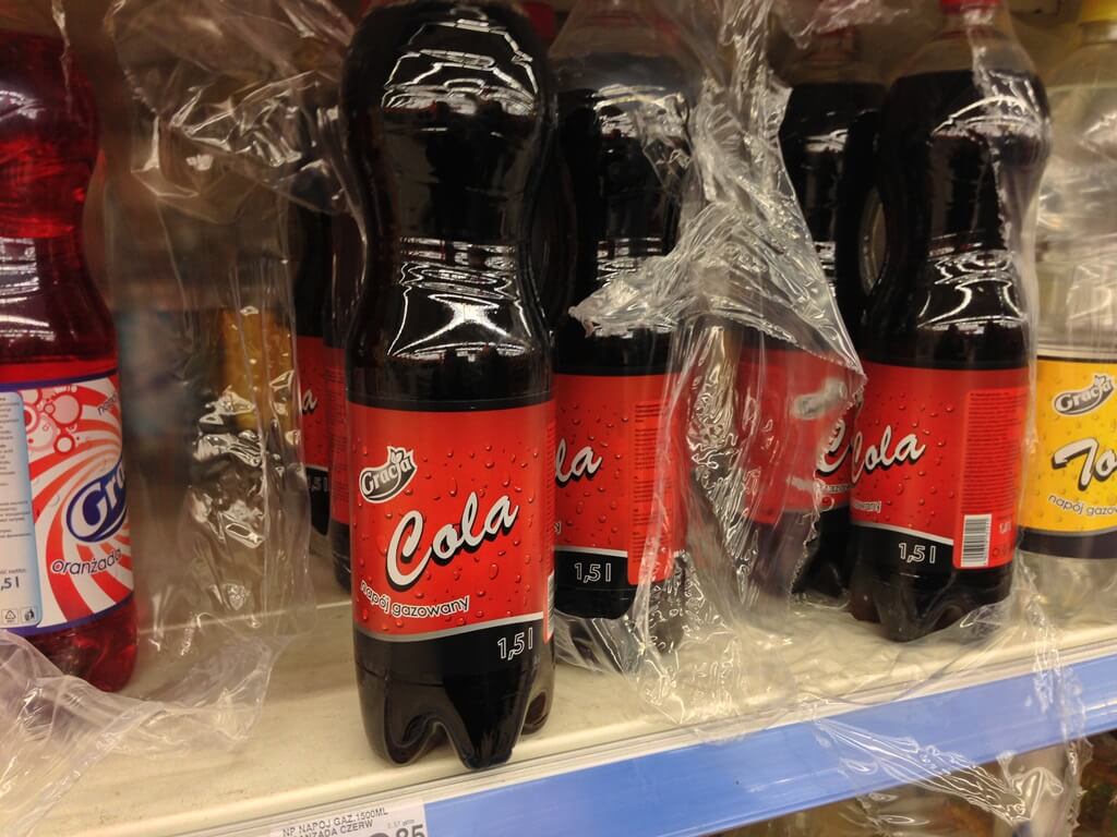 podrobiona-coca-cola