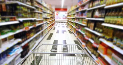 10 produktów, po które nie powinieneś sięgać w supermarkecie