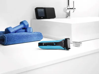 Braun Waterflex – golarka od mokrej roboty