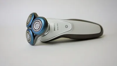 Testuję Philips S7780 - co ma w sobie golarka, za którą trzeba dać 1500 złotych?